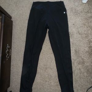 Women’s workout leggings